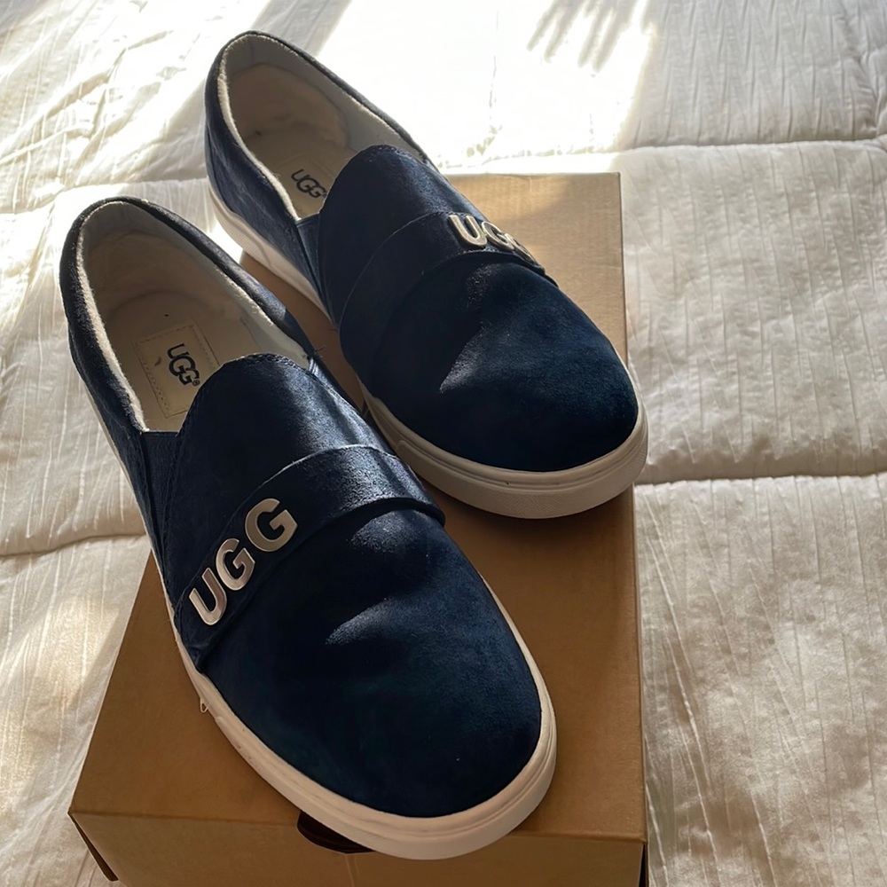 Uggs loafers with silver logo, navy blue, worn once, size 10.